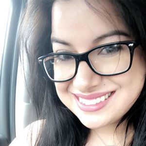 Meet your Posher, Angela